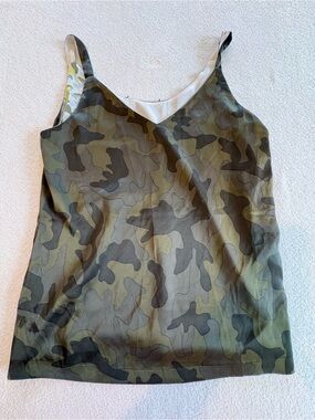 Urban Research Reversible Botanical Floral Camo Tank Top S/M